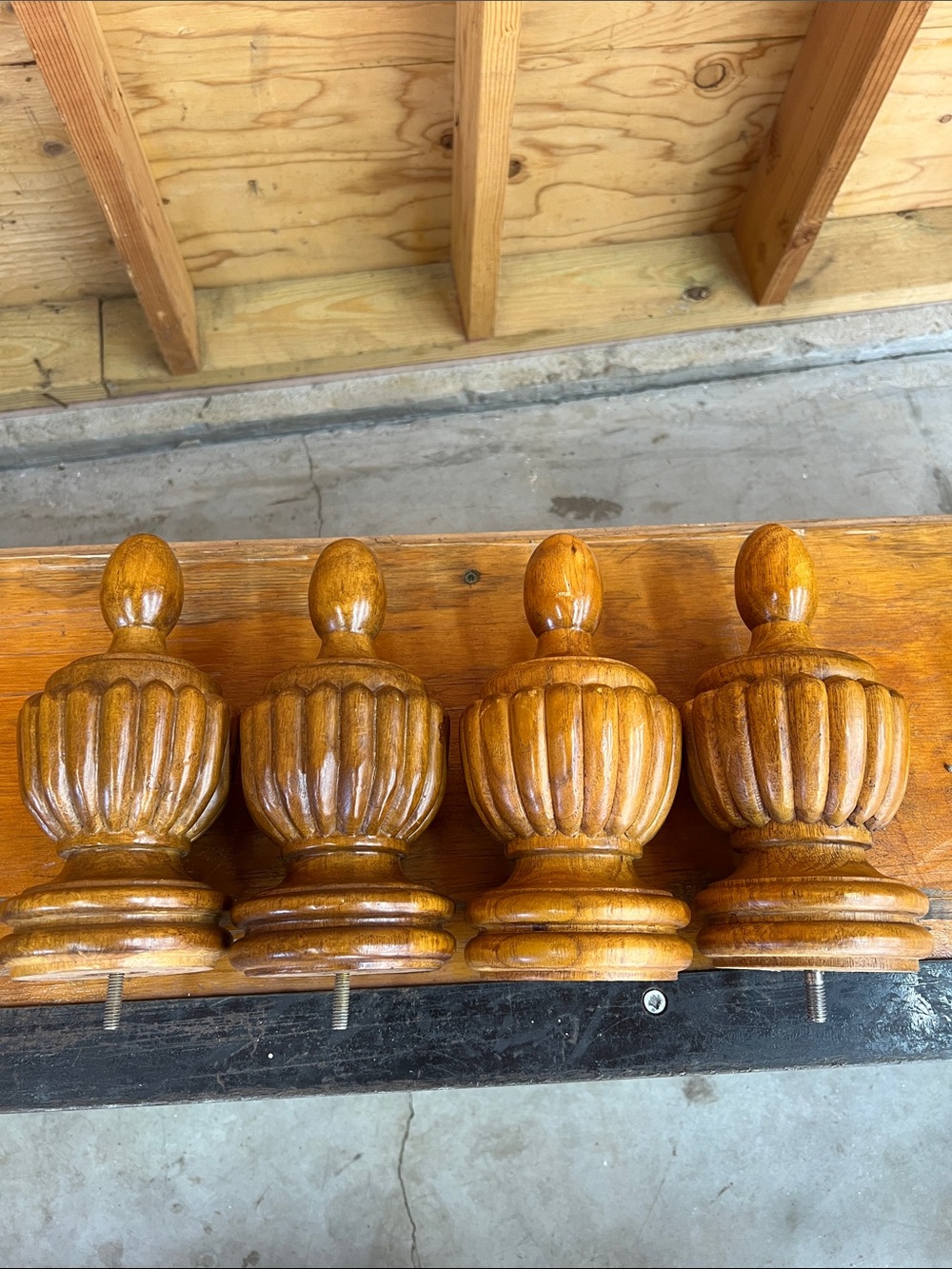 Classic Wooden Finial Set in Honey Brown - 4 Pack